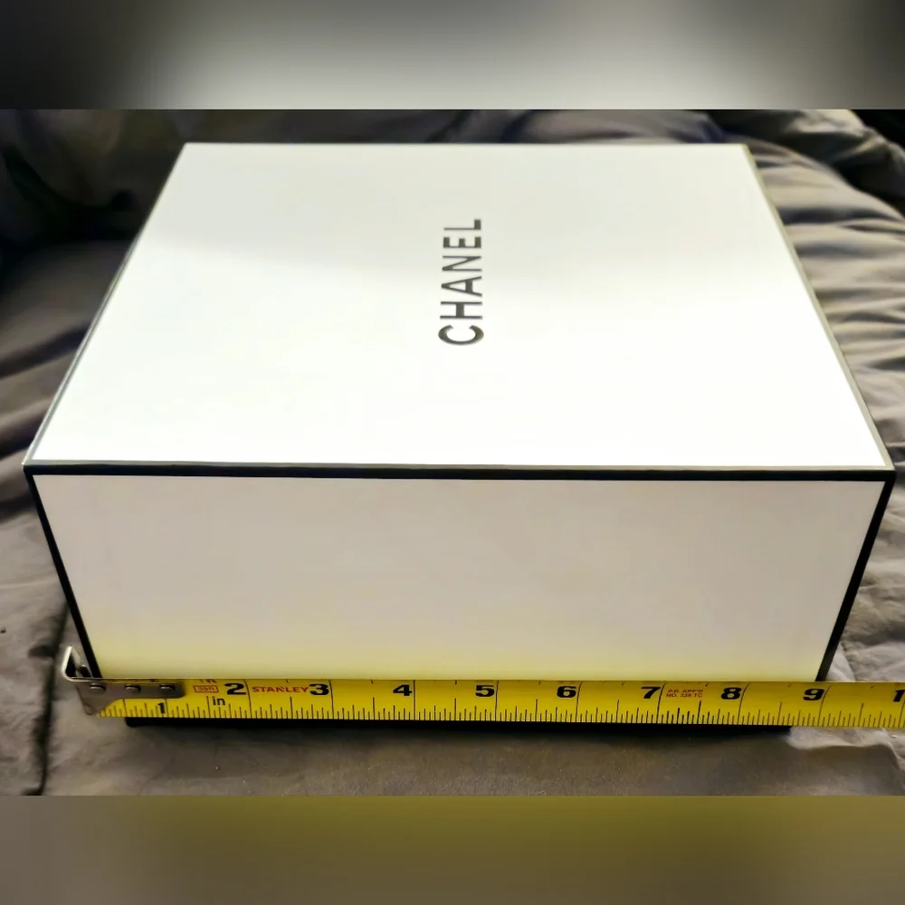 NEW Chanel Medium Chance Perfume 3.4oz White Gift Box Set Insert Dust Bag Ribbon